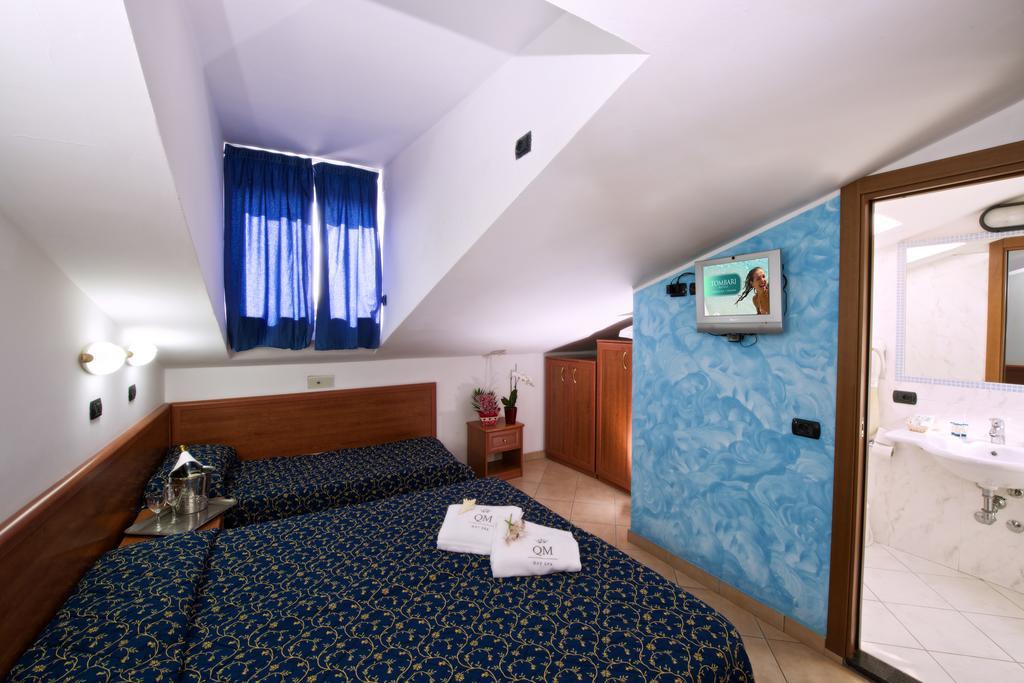 Hotel Queen Mary